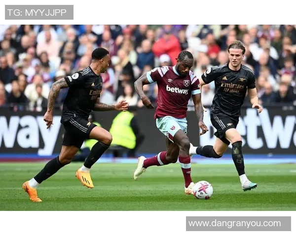 重磅!曼联或将缺席下一轮比赛 重磅!曼联或将缺席下一轮比赛